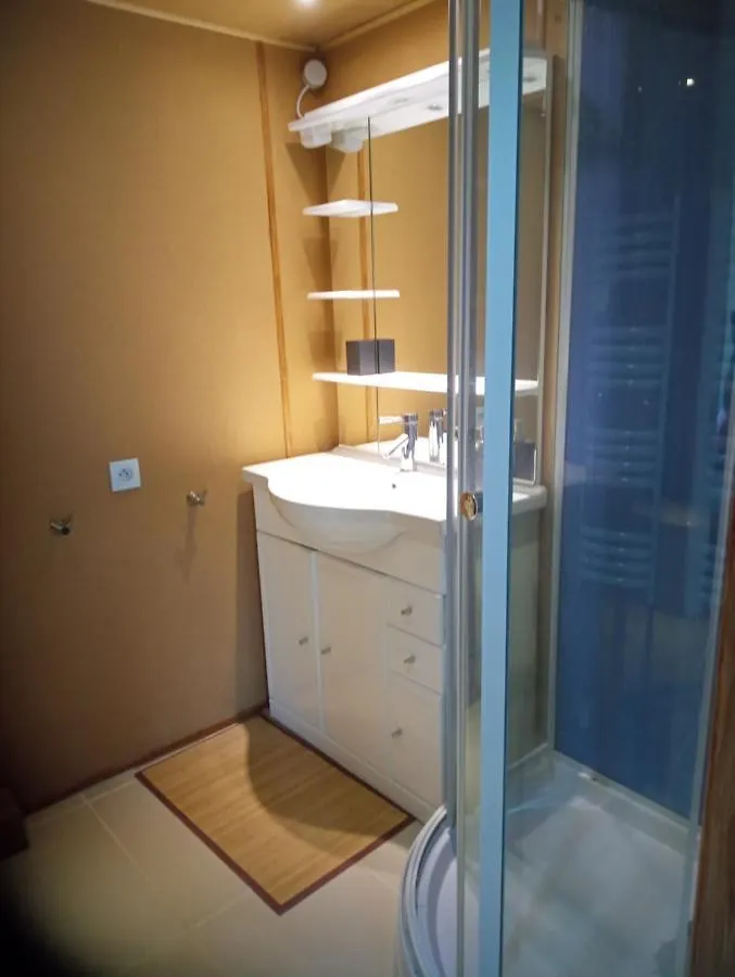 La Canette De Phil - Chambre D'Hotes, Independante - Vue Sur Piscine Samatan Bed & Breakfast